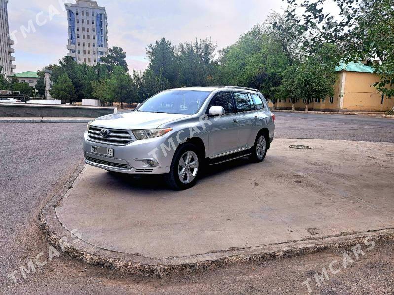Toyota Highlander 2011 - 320 000 TMT - Aşgabat - img 4