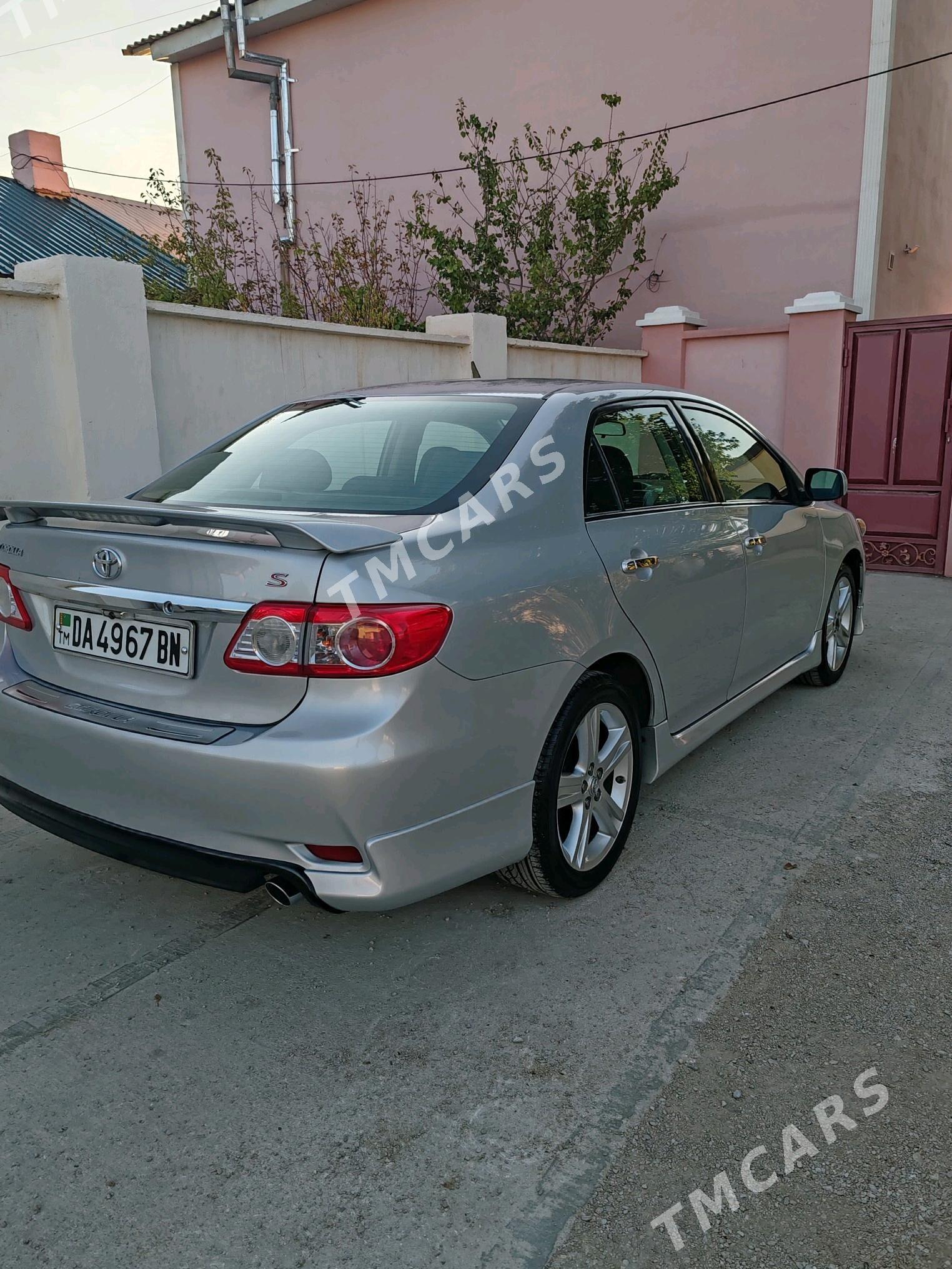 Toyota Corolla 2012 - 180 000 TMT - Balkanabat - img 3