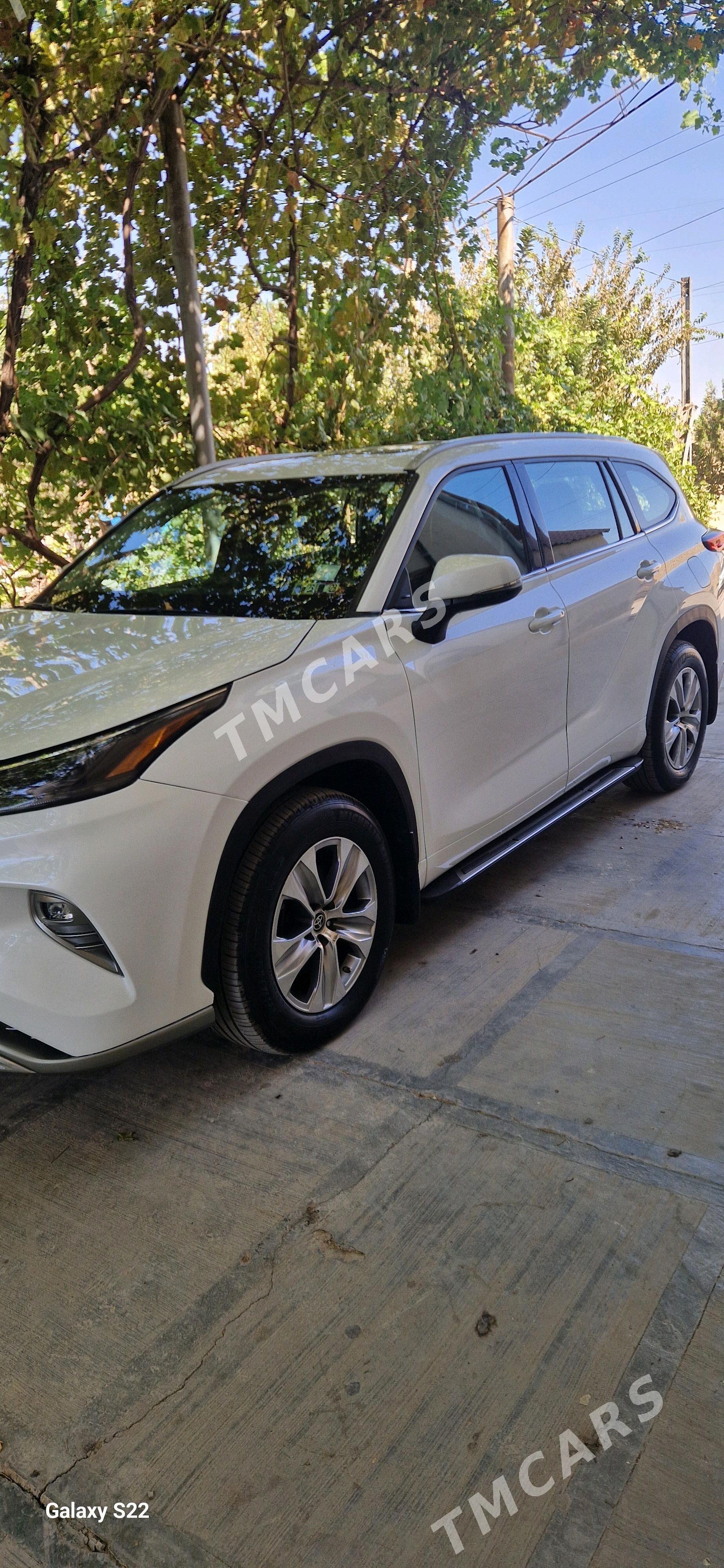 Toyota Highlander 2022 - 520 000 TMT - Мары - img 5