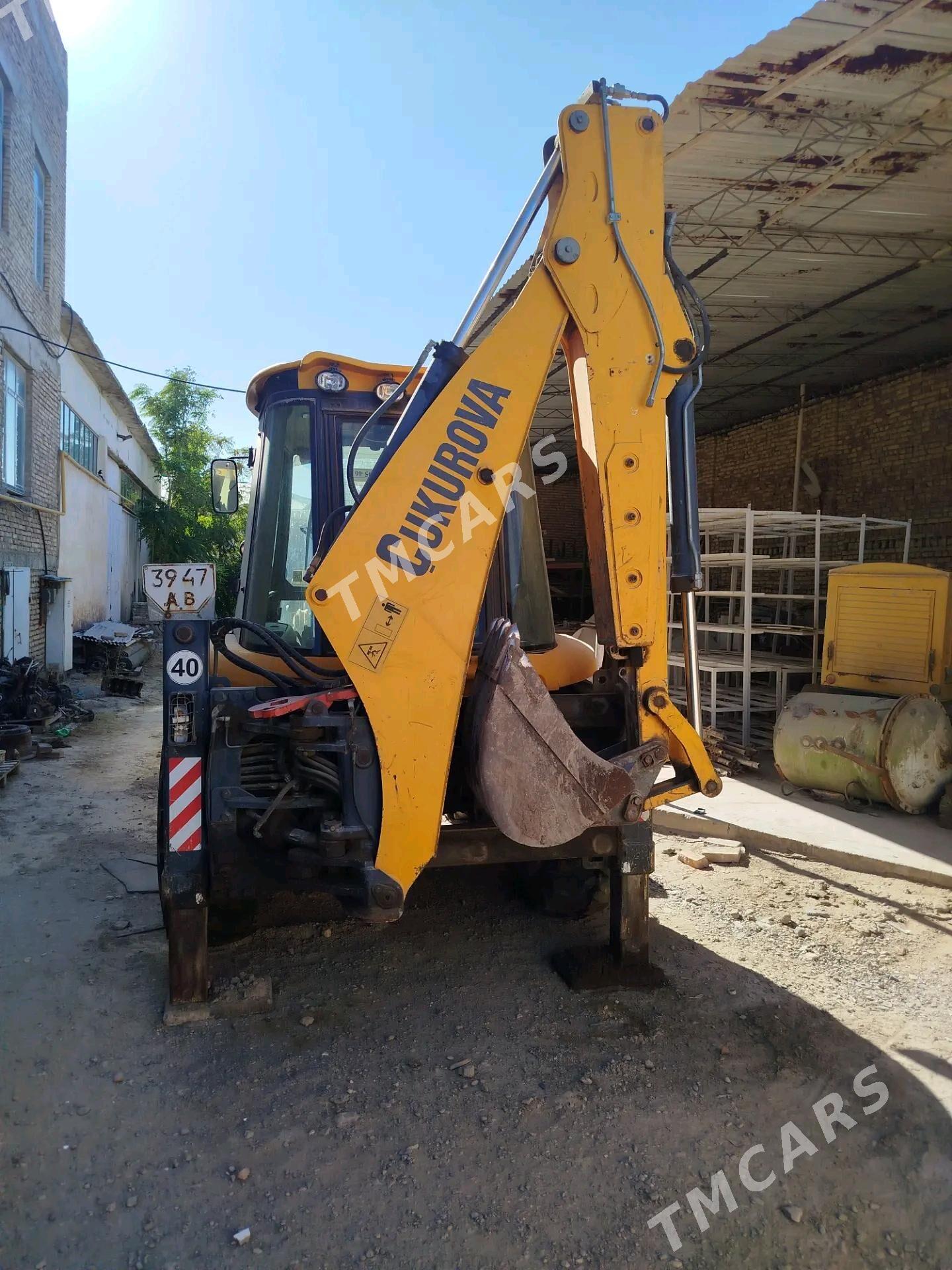 JCB 4CX ECO 2012 - 700 000 TMT - Туркменабат - img 1