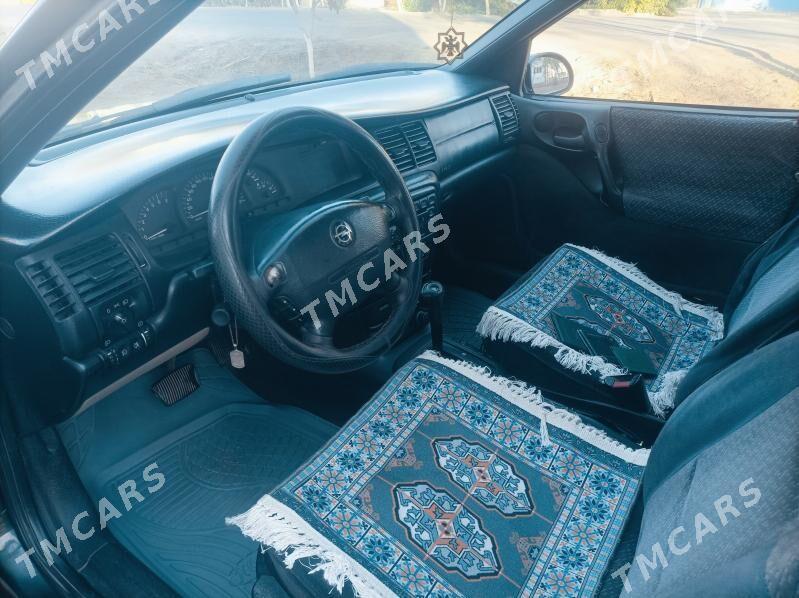 Opel Vectra 1998 - 55 000 TMT - Дашогуз - img 5