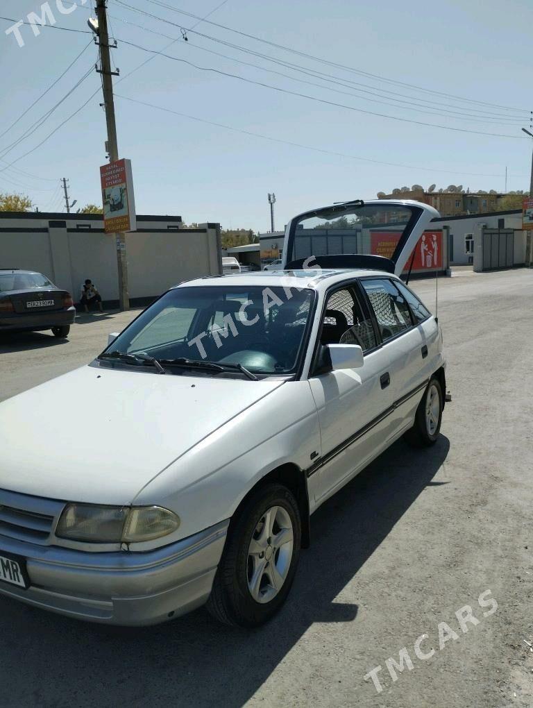 Opel Astra 1992 - 33 000 TMT - Mary - img 1