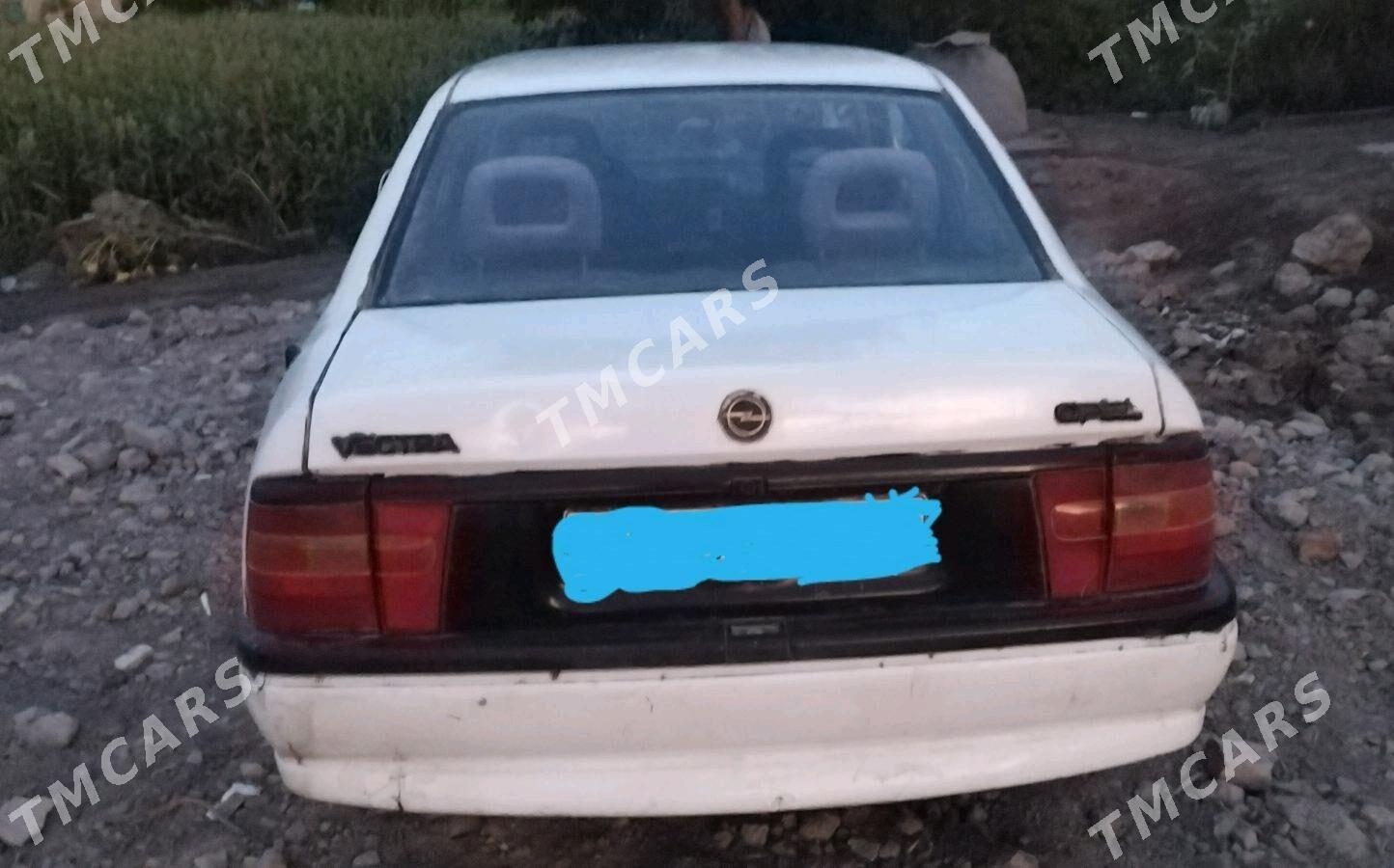 Opel Vectra 1995 - 23 000 TMT - Губадаг - img 2