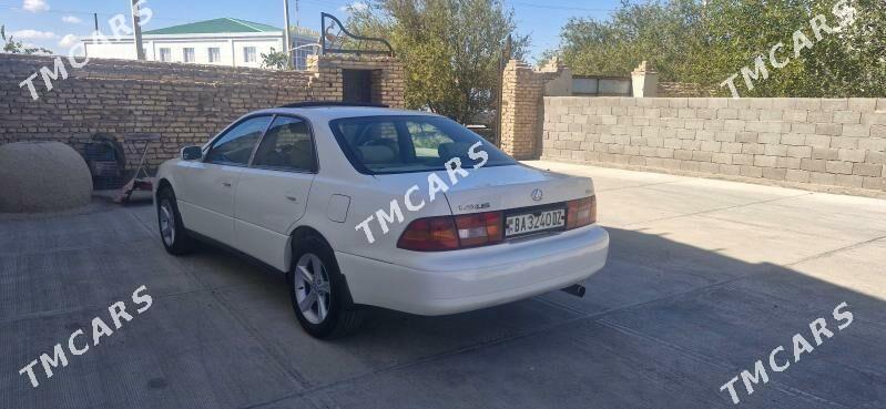 Lexus ES 300 1999 - 127 000 TMT - Болдумсаз - img 5