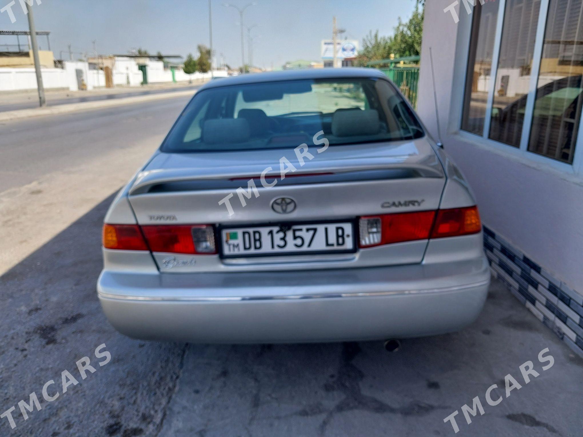 Toyota Camry 2000 - 126 000 TMT - Türkmenabat - img 4