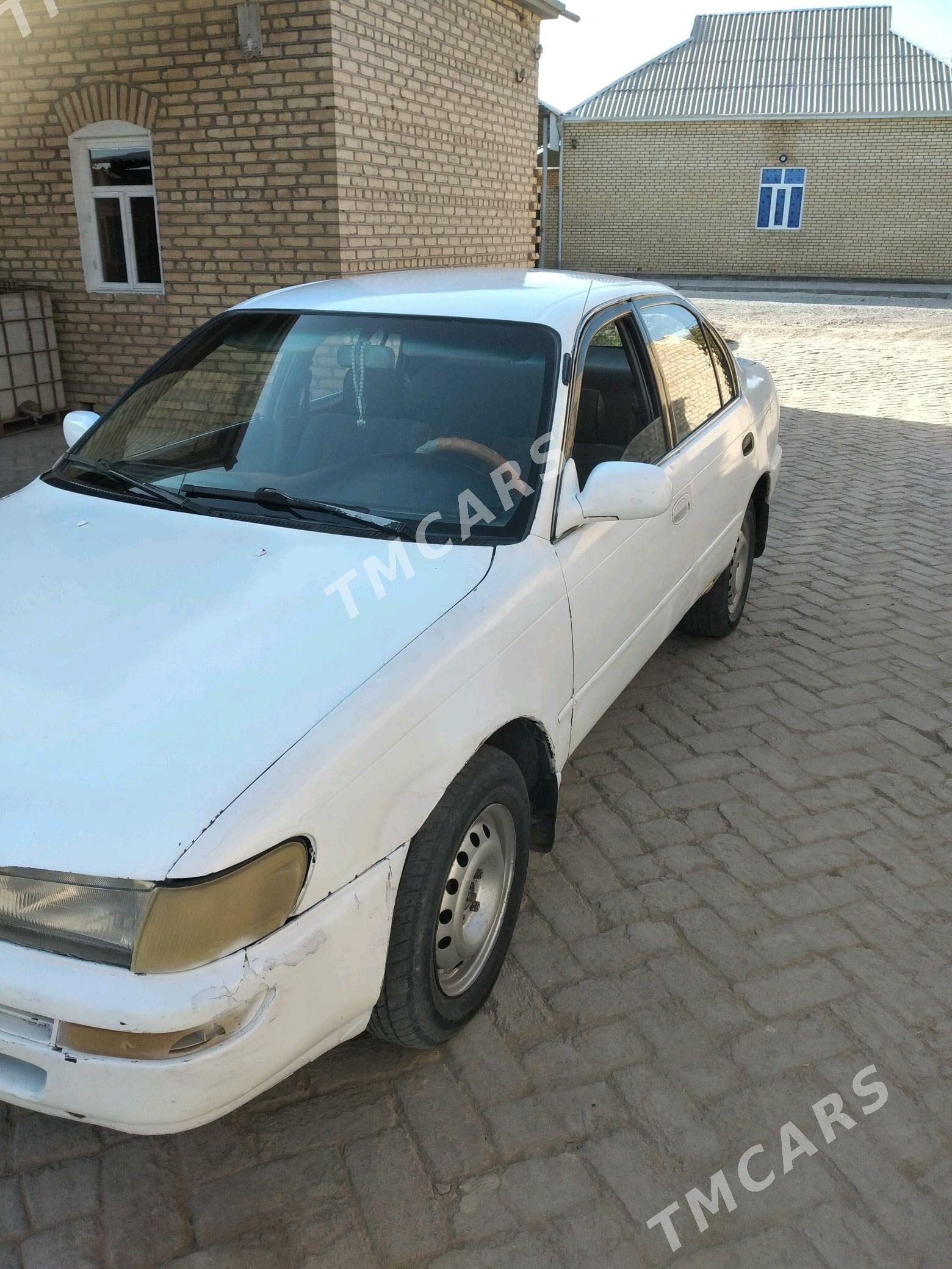 Toyota Corolla 1995 - 32 000 TMT - Туркменгала - img 2