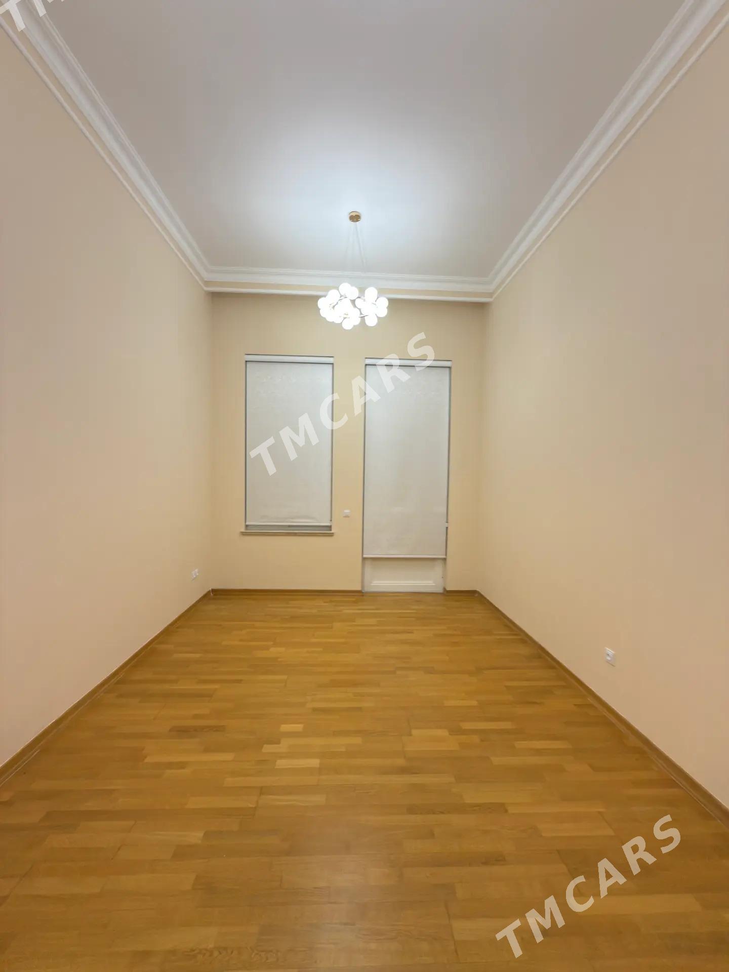 Elitka Moskowskaya 2 et 3 kom - Moskowskiý köç. (10 ýyl abadançylyk şaýoly) - img 5