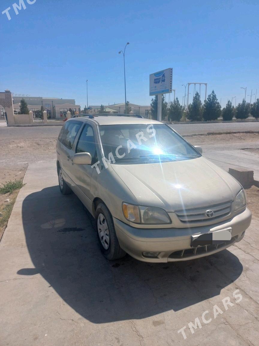 Toyota Sienna 2002 - 140 000 TMT - Дарганата - img 9
