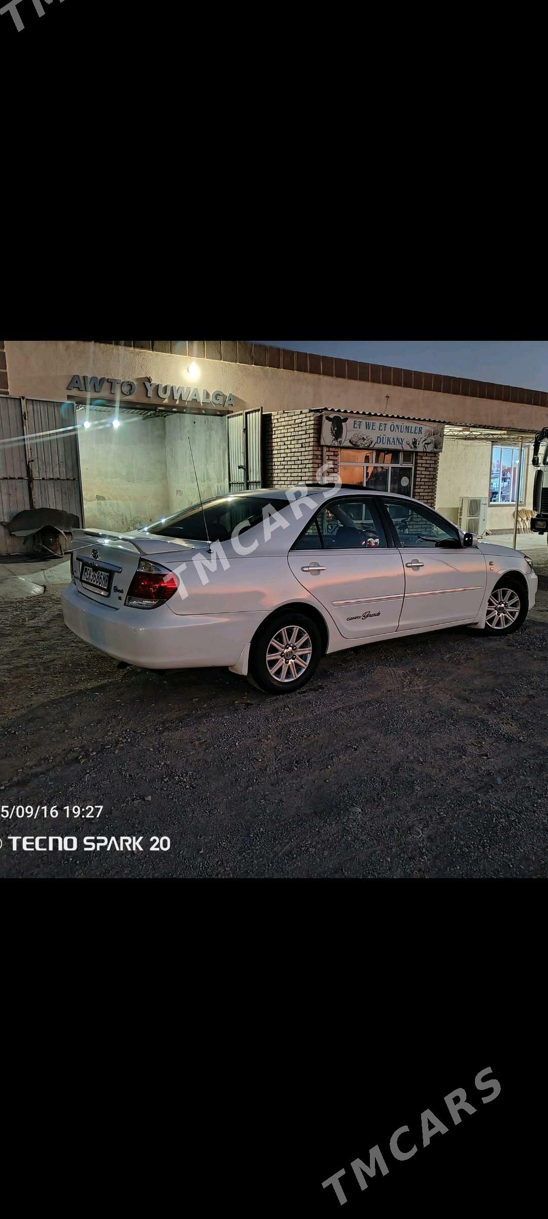 Toyota Camry 2003 - 190 000 TMT - Sakarçäge - img 5