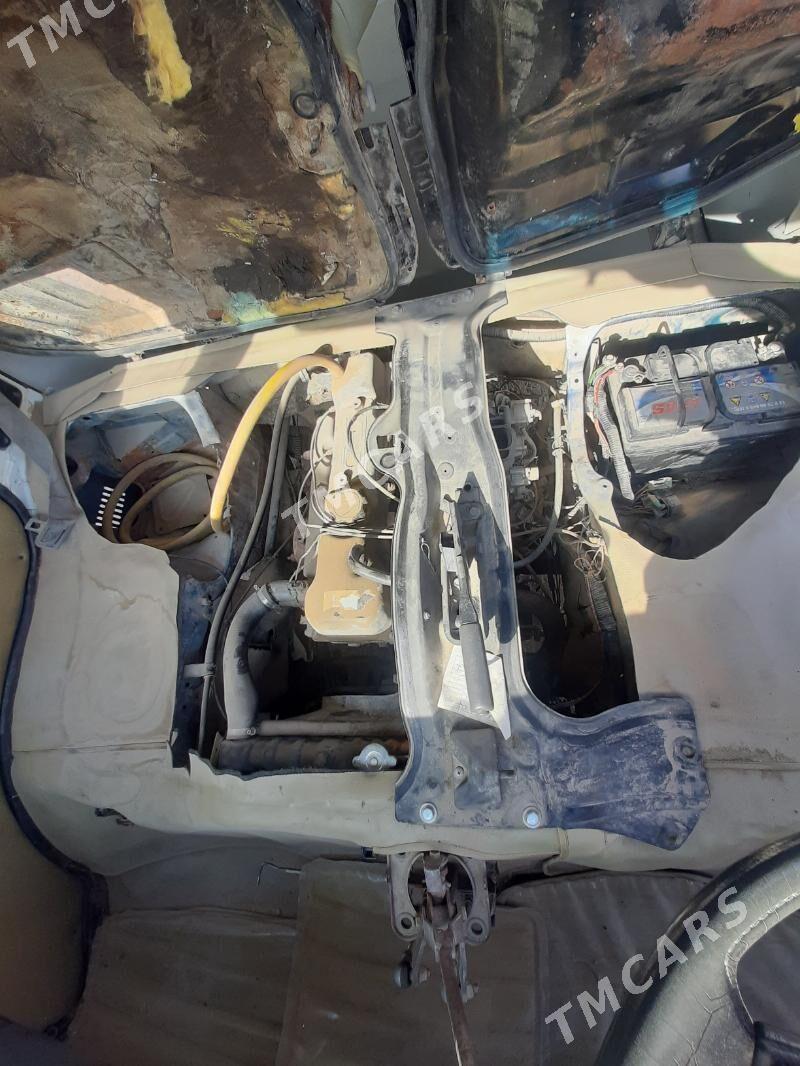 Toyota Hiace 1994 - 45 000 TMT - Анев - img 3