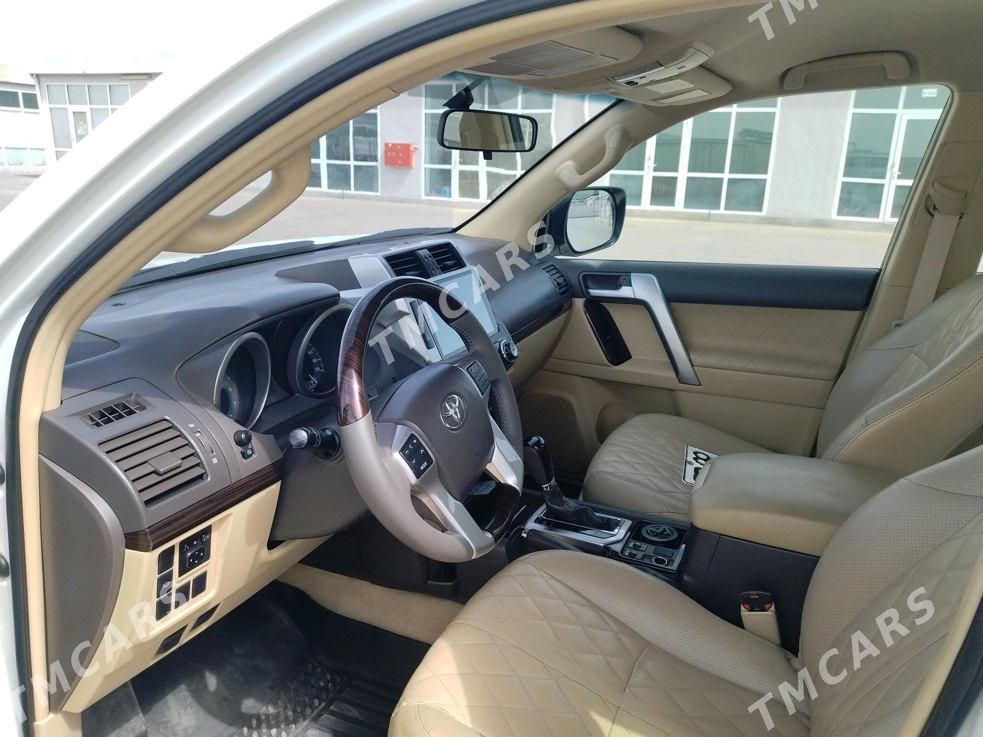 Toyota Land Cruiser Prado 2015 - 660 000 TMT - Керки - img 4