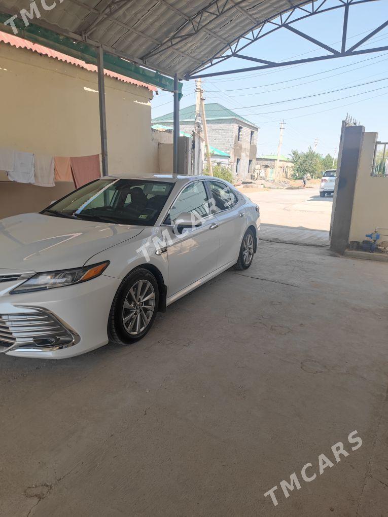 Toyota Camry 2021 - 285 000 TMT - Çoganly - img 2