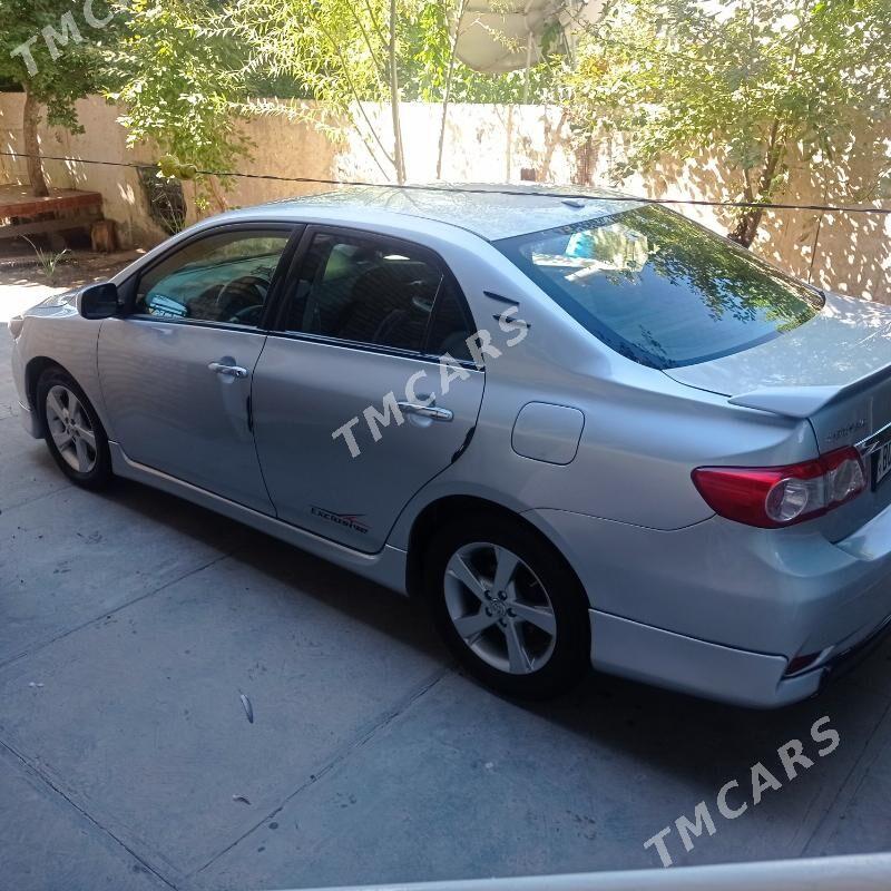 Toyota Corolla 2011 - 160 000 TMT - Türkmenabat - img 3