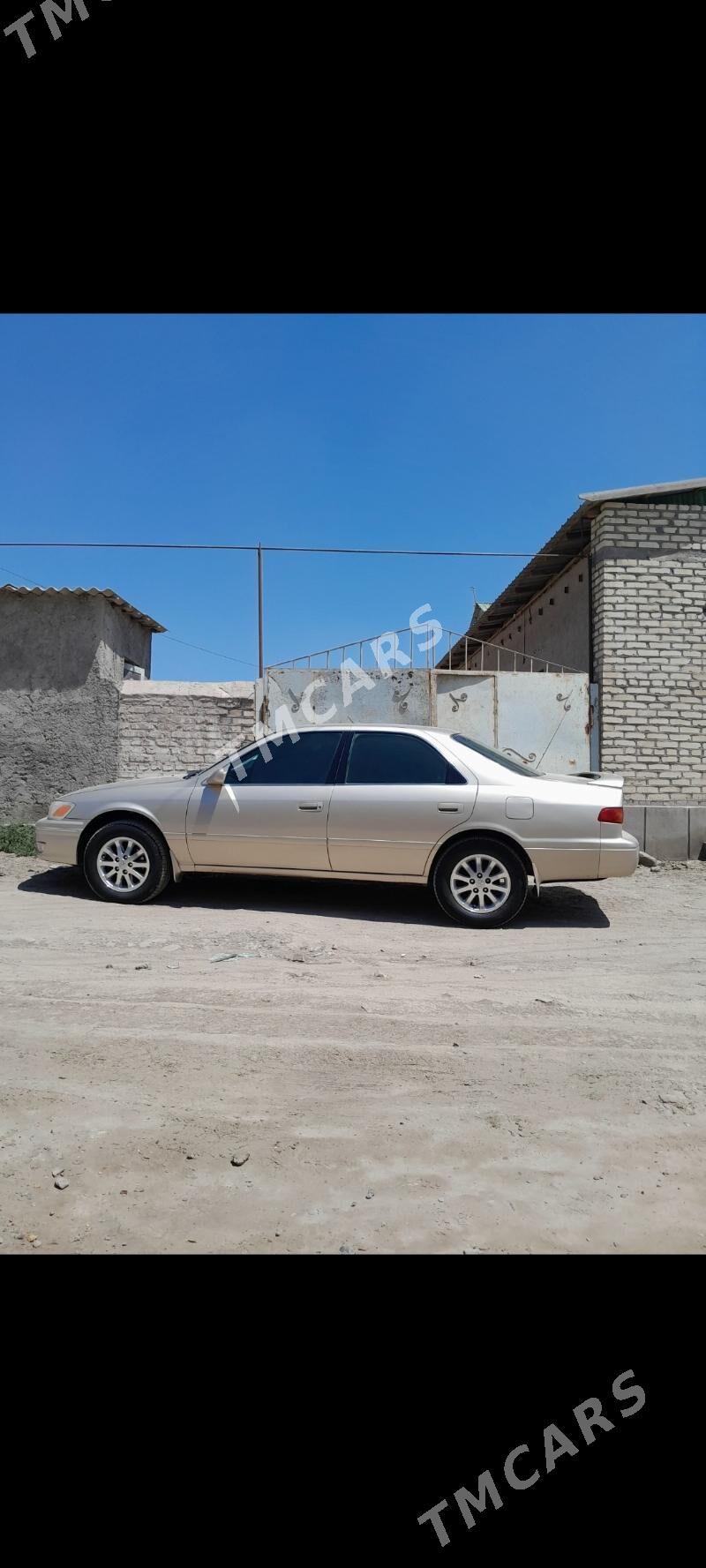 Toyota Camry 2001 - 205 000 TMT - Кёнеургенч - img 5
