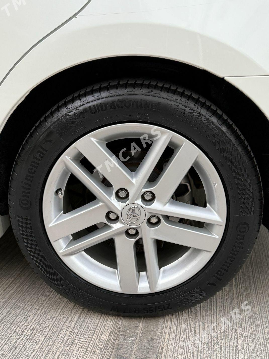 Toyota Camry 2013 - 300 000 TMT - Çehow köç. (A.Nyýazow şaýoly) - img 8