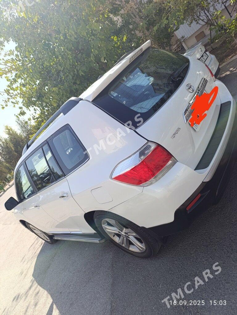 Toyota Highlander 2011 - 370 000 TMT - Aşgabat - img 4