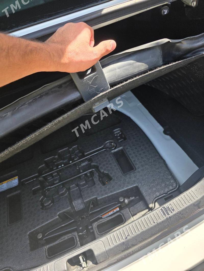 Toyota Camry 2018 - 335 000 TMT - Aşgabat - img 8