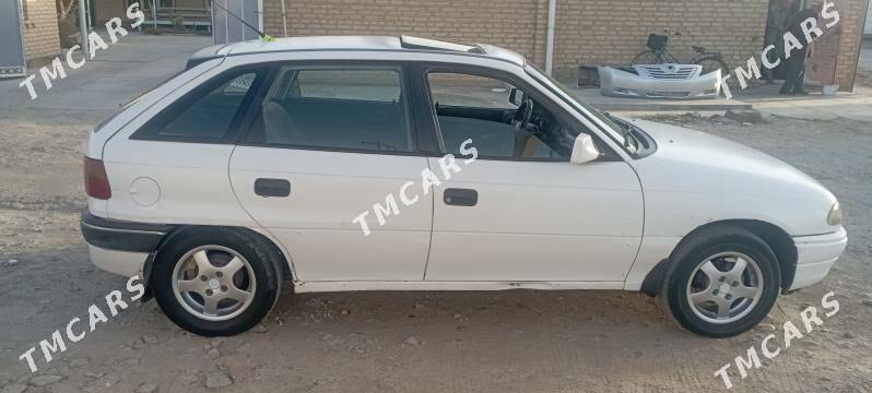 Opel Astra 1992 - 25 000 TMT - Ýolöten - img 2