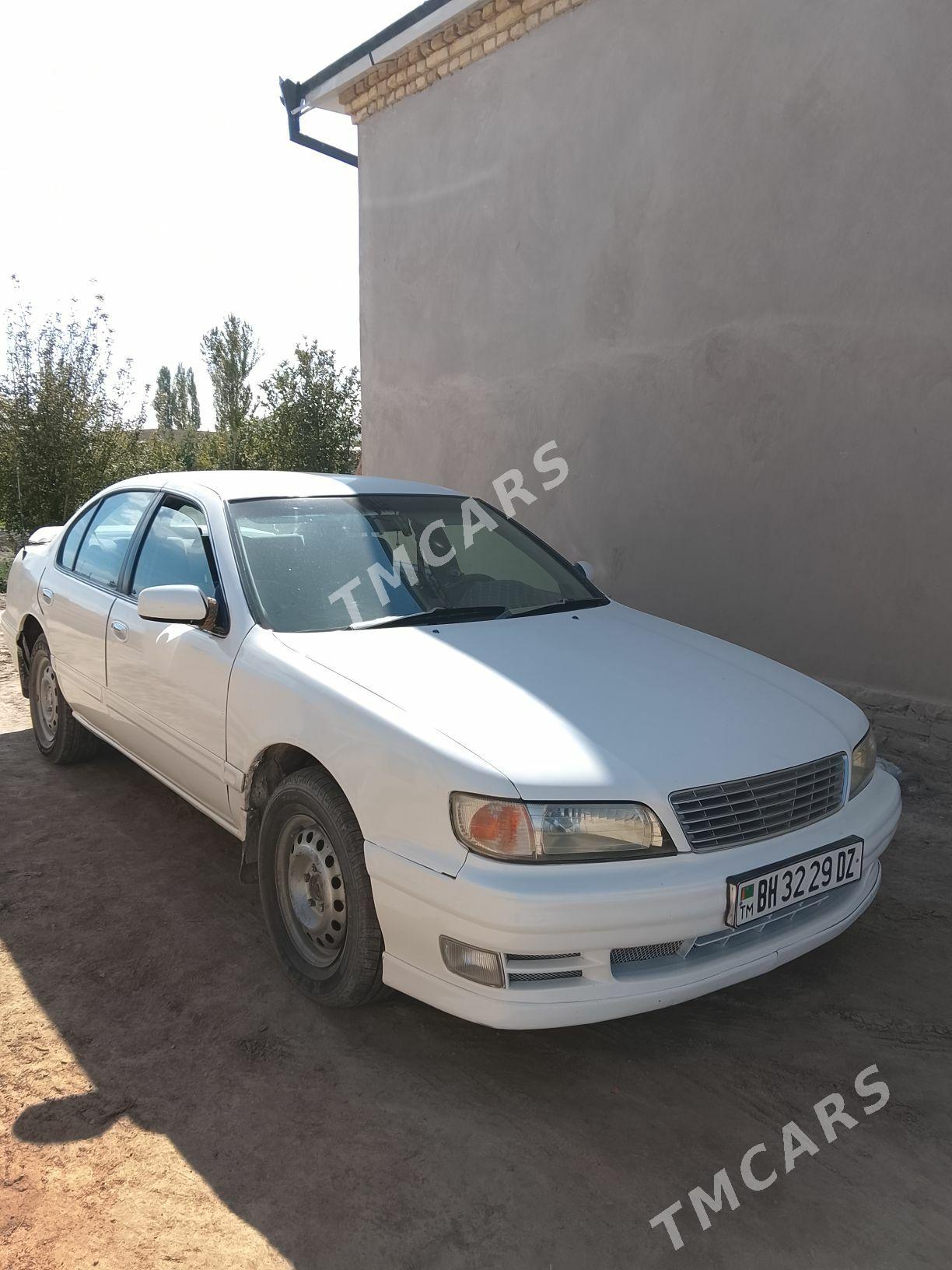 Nissan Maxima 1994 - 45 000 TMT - Гурбансолтан Едже - img 2