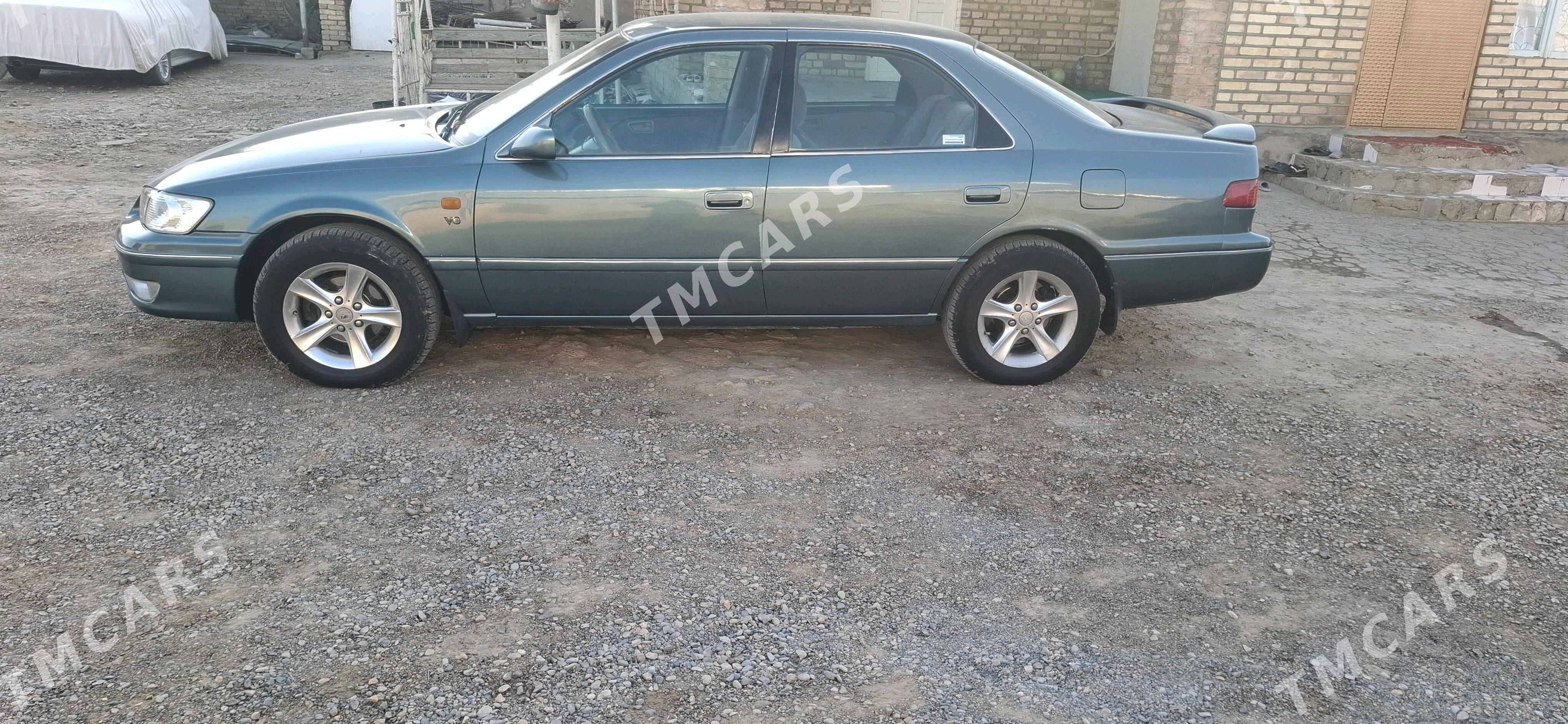 Toyota Camry 2000 - 123 000 TMT - Mary - img 4