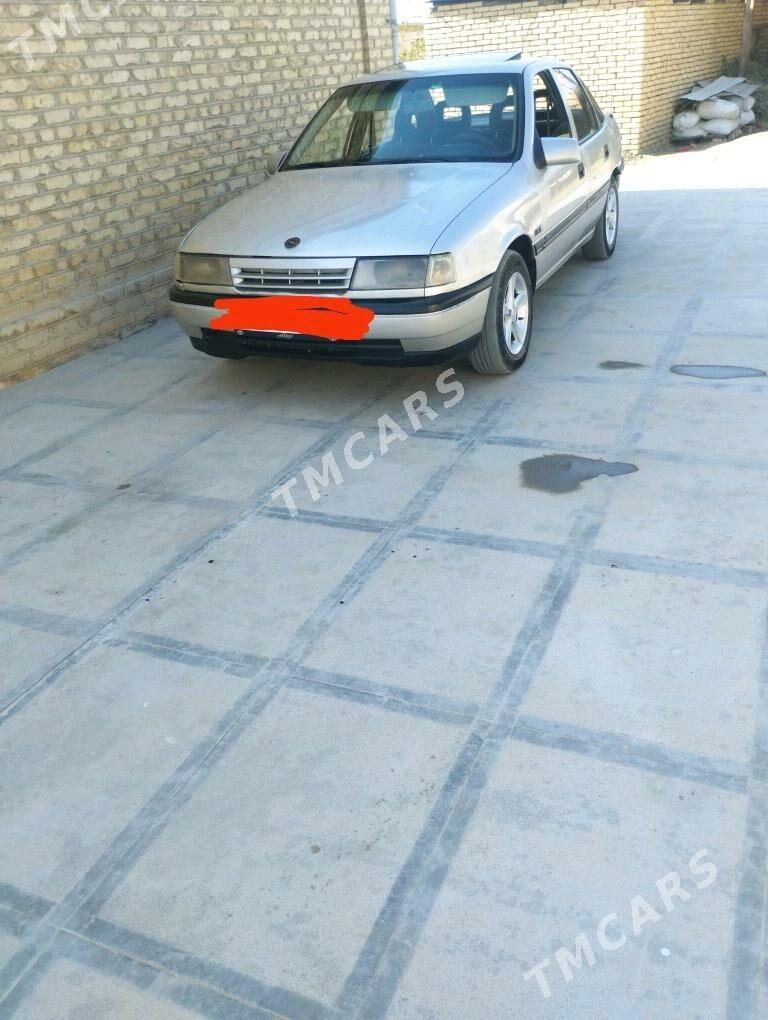 Opel Vectra 1992 - 30 000 TMT - Мары - img 3