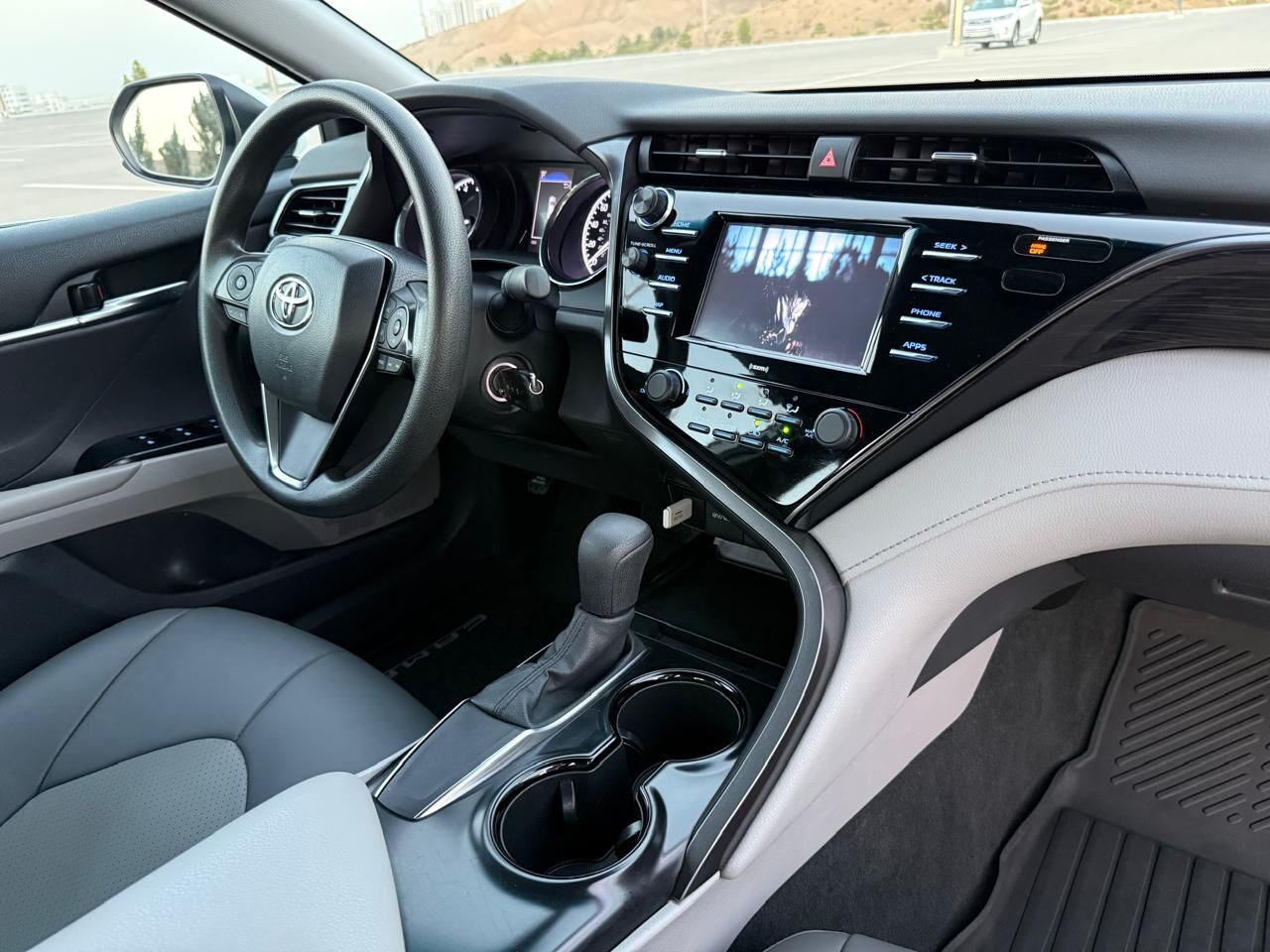 Toyota Camry 2020 - 319 000 TMT - Aşgabat - img 10
