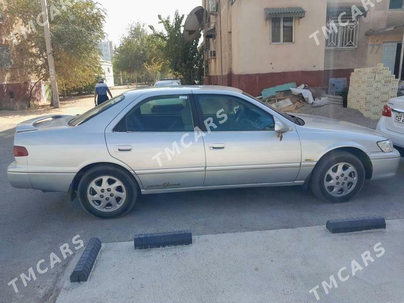 Toyota Camry 2000 - 140 000 TMT - Мары - img 3