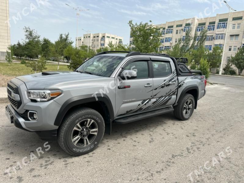 Toyota Tacoma 2018 - 355 000 TMT - Туркменабат - img 2