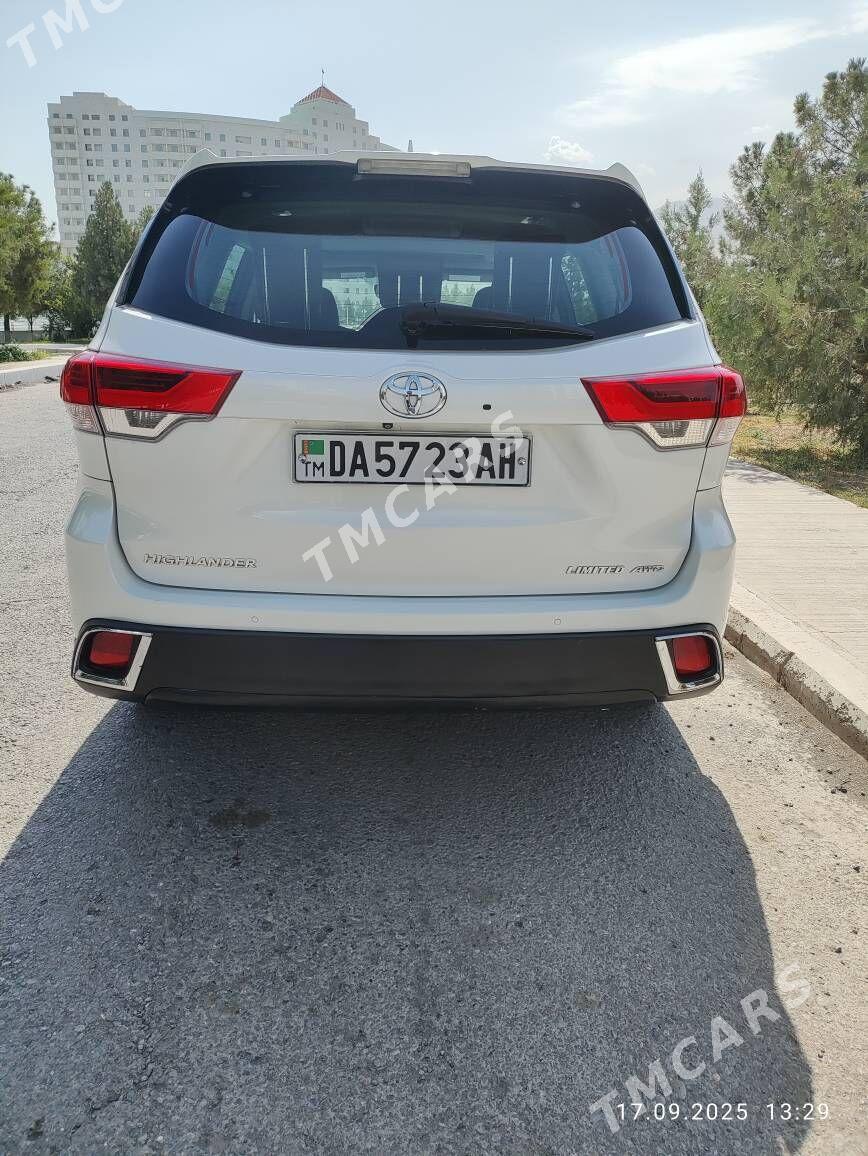 Toyota Highlander 2018 - 500 000 TMT - Podwoýski köç. (Bitarap Türkmenistan şaýoly) - img 2