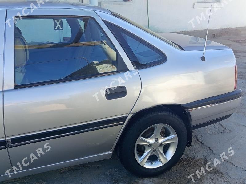 Opel Vectra 1991 - 38 000 TMT - Байрамали - img 2