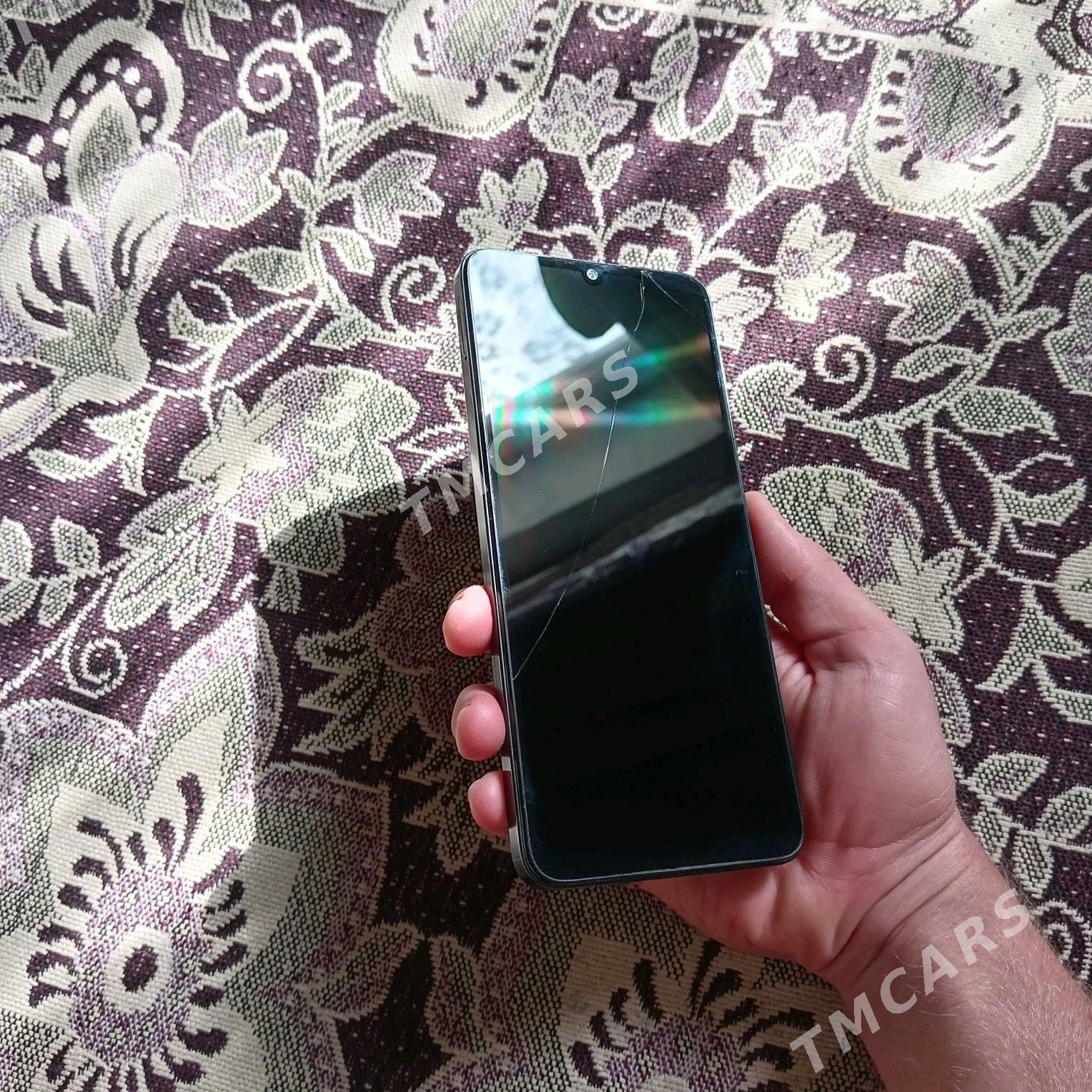 Redmi 13c  8+8/256 - Дашогуз - img 2
