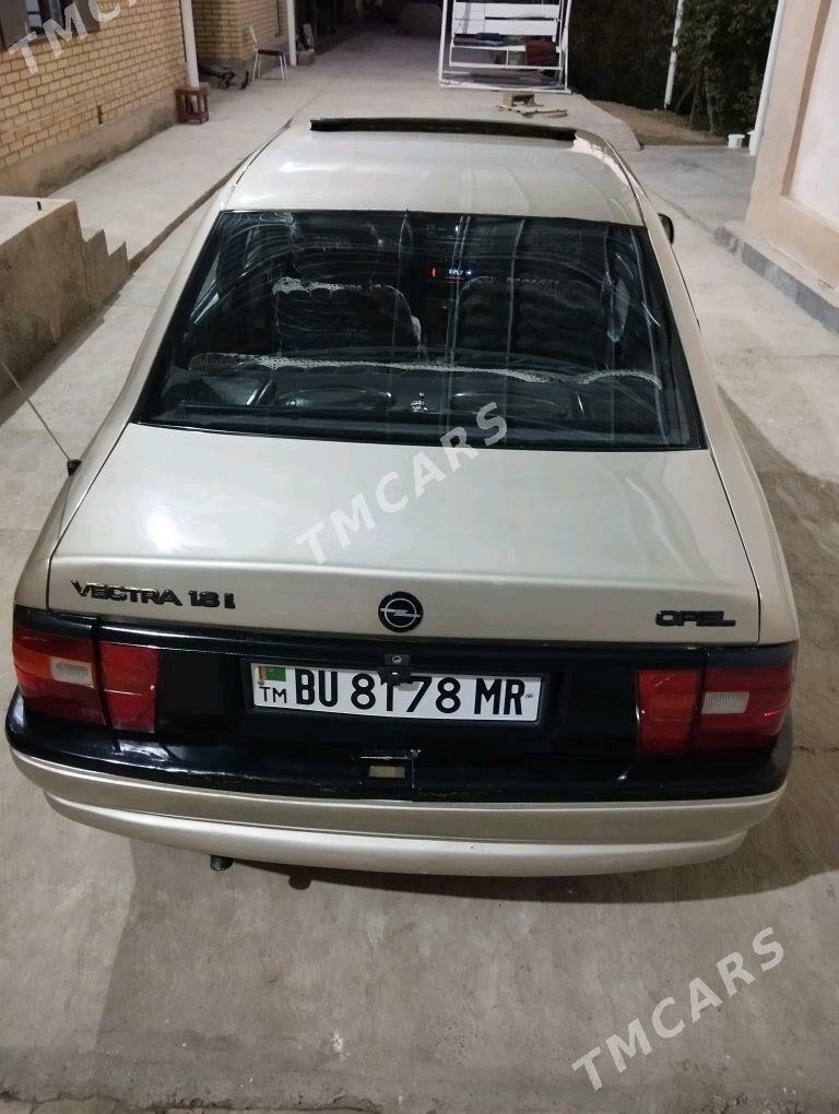 Opel Vectra 1992 - 45 000 TMT - Sakarçäge - img 6