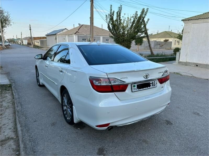 Toyota Camry 2017 - 500 000 TMT - Aşgabat - img 3