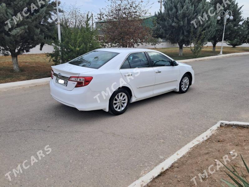 Toyota Camry 2012 - 205 000 TMT - Aşgabat - img 3
