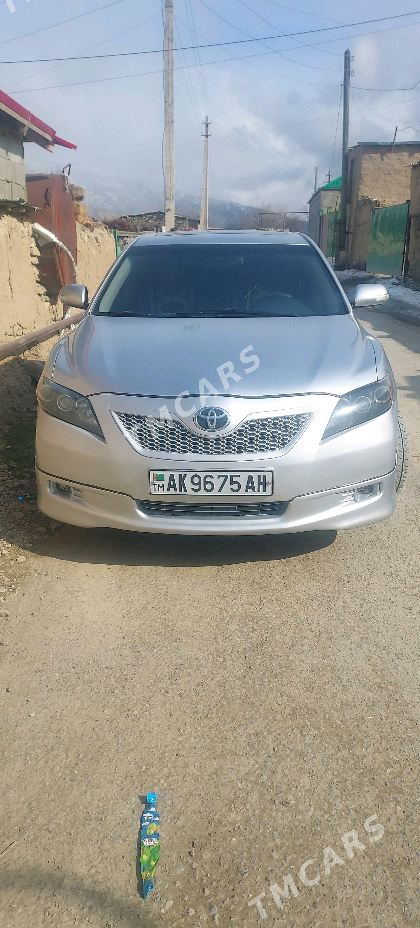 Toyota Camry 2007 - 170 000 TMT - Bäherden - img 5