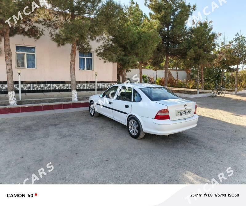 Opel Vectra 1998 - 45 000 TMT - Мургап - img 3