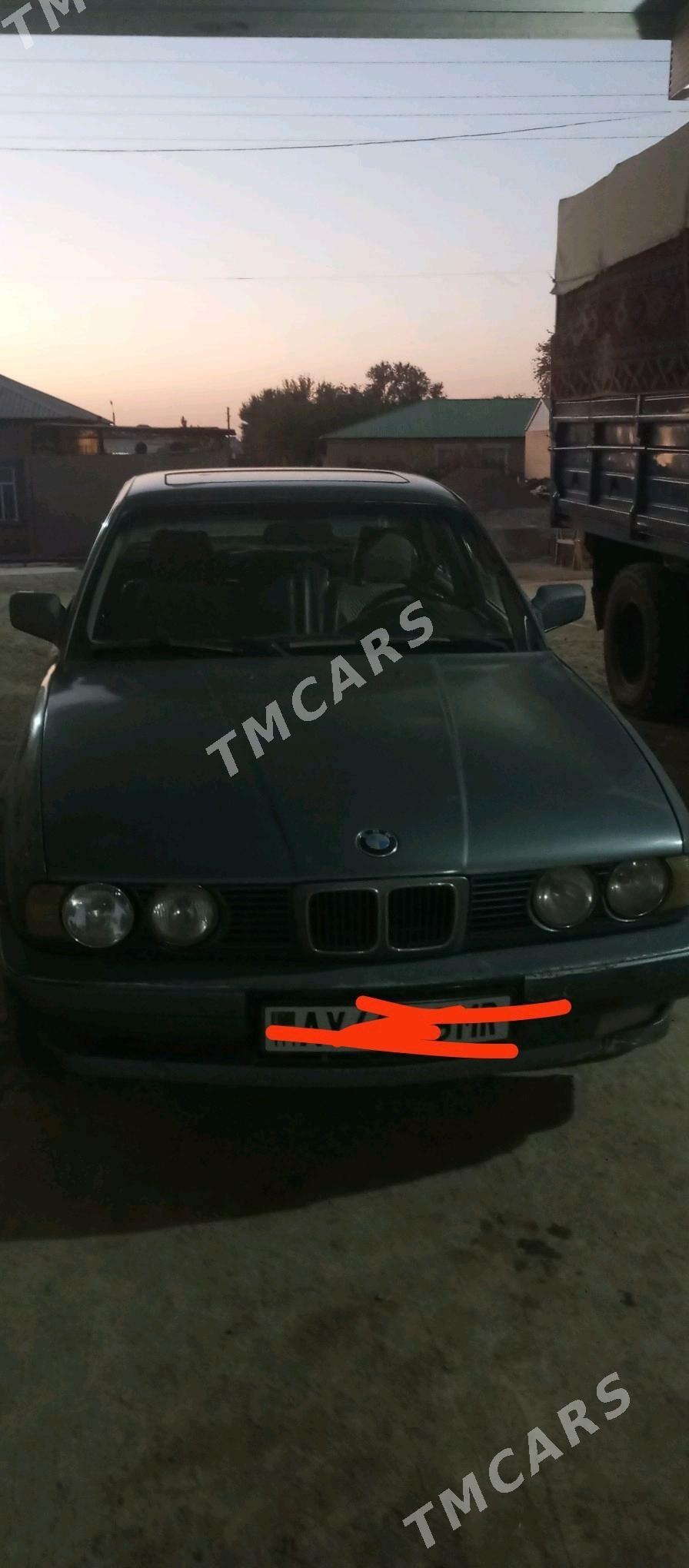 BMW 525 1988 - 40 000 TMT - Mary - img 4