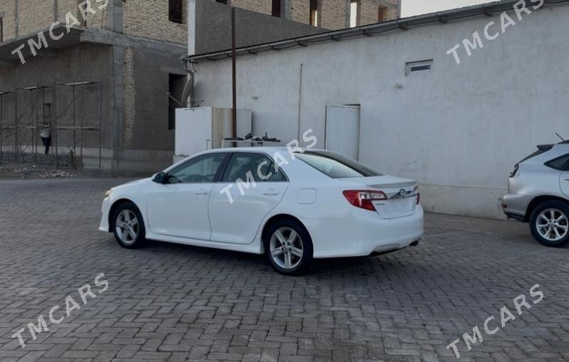 Toyota Camry 2012 - 180 000 TMT - Байрамали - img 2
