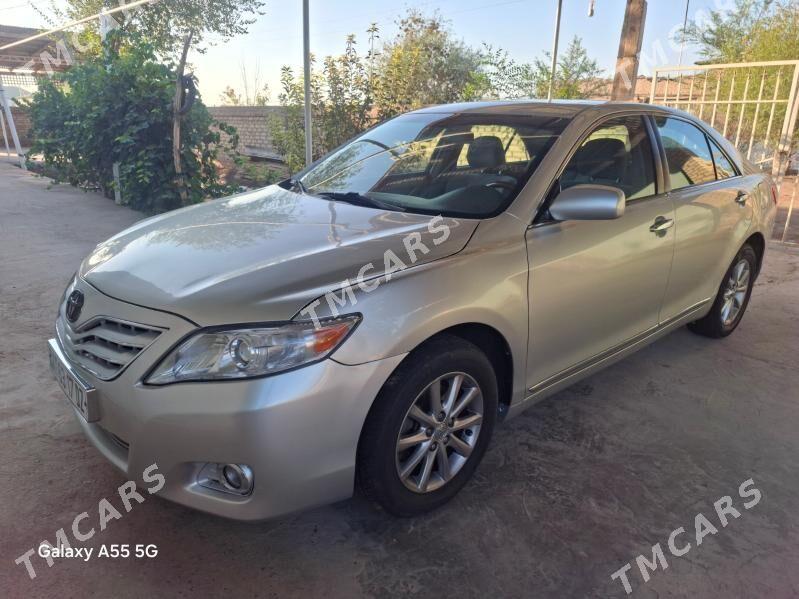 Toyota Camry 2011 - 185 000 TMT - Дашогуз - img 3