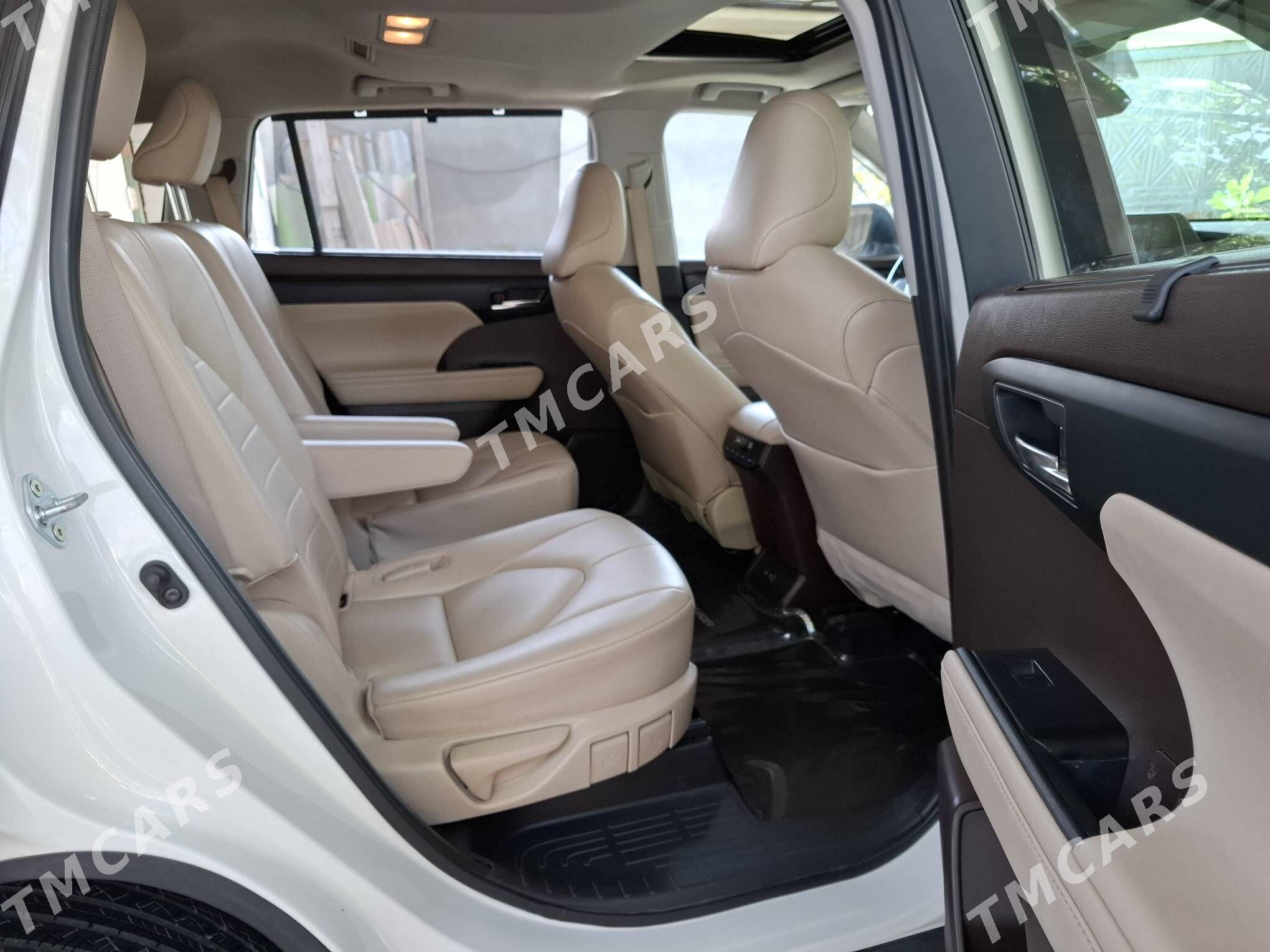 Toyota Highlander 2021 - 548 000 TMT - Ашхабад - img 6