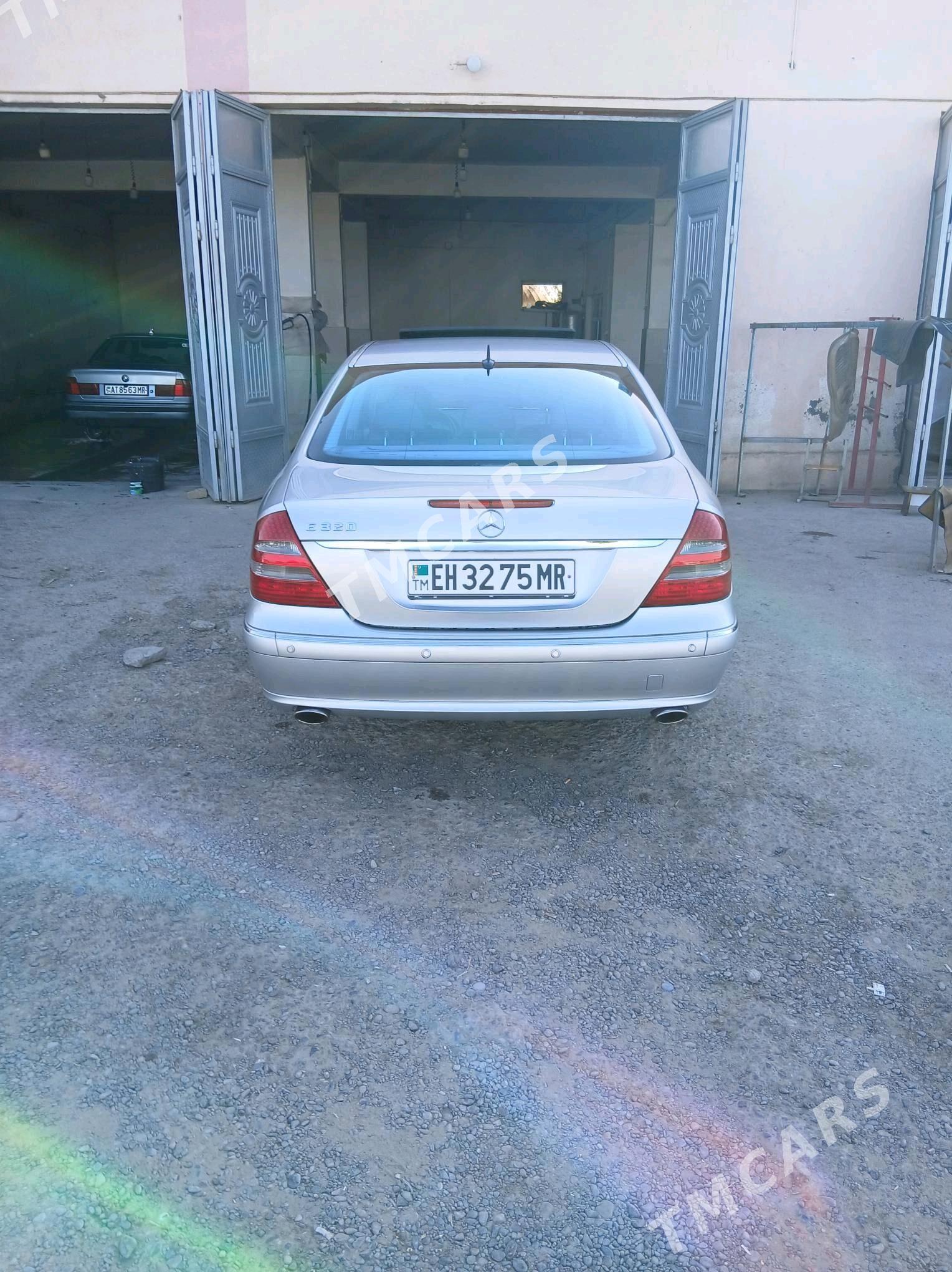 Mercedes-Benz E320 2003 - 145 000 TMT - Mary - img 5
