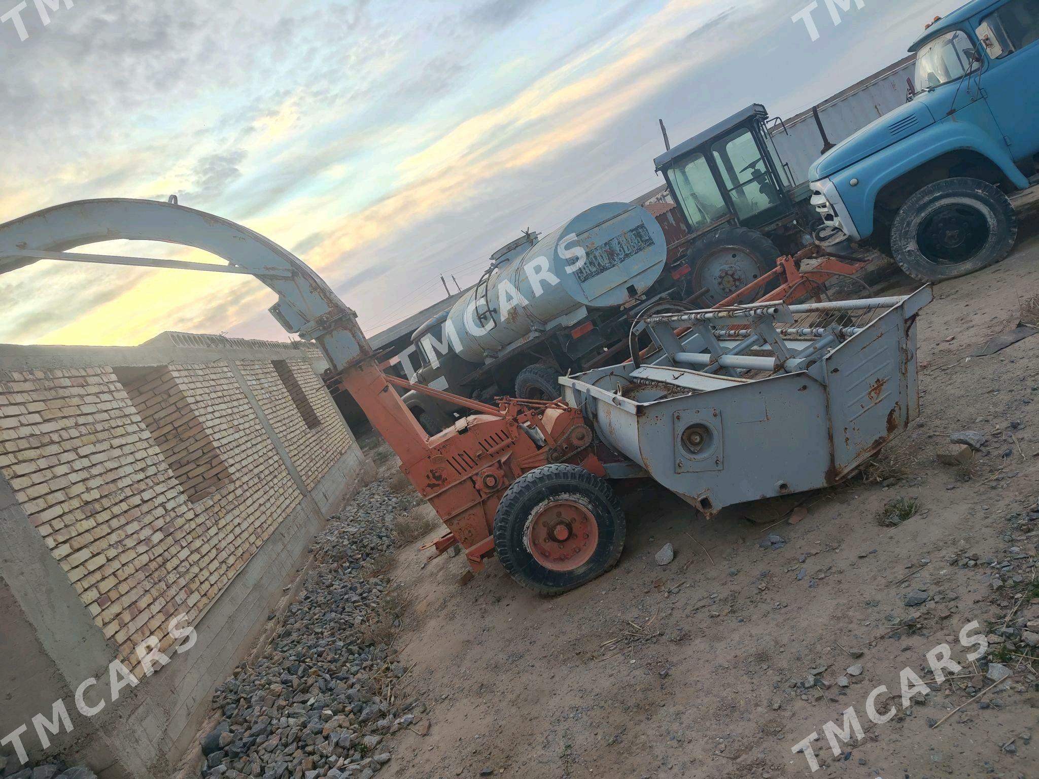 MTZ 82 1995 - 65 000 TMT - Серахс - img 2
