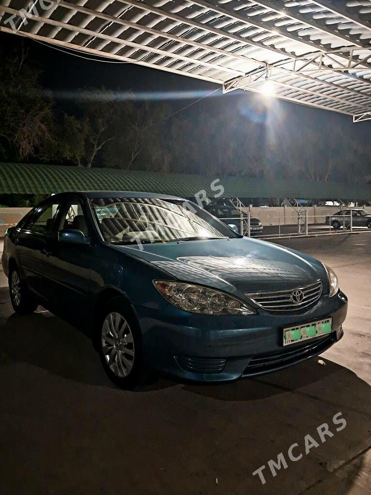Toyota Camry 2004 - 160 000 TMT - Байрамали - img 2
