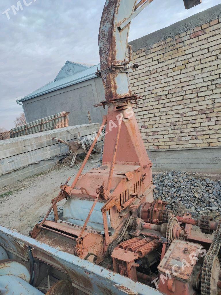 MTZ 82 1995 - 65 000 TMT - Серахс - img 4
