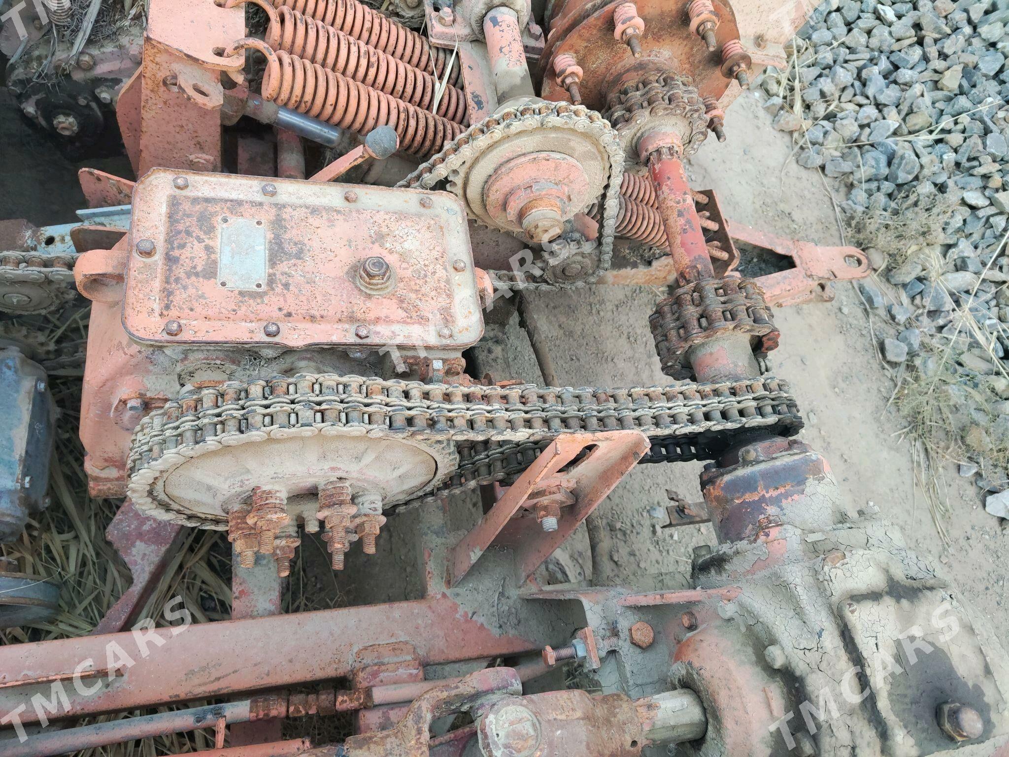MTZ 82 1995 - 65 000 TMT - Серахс - img 7