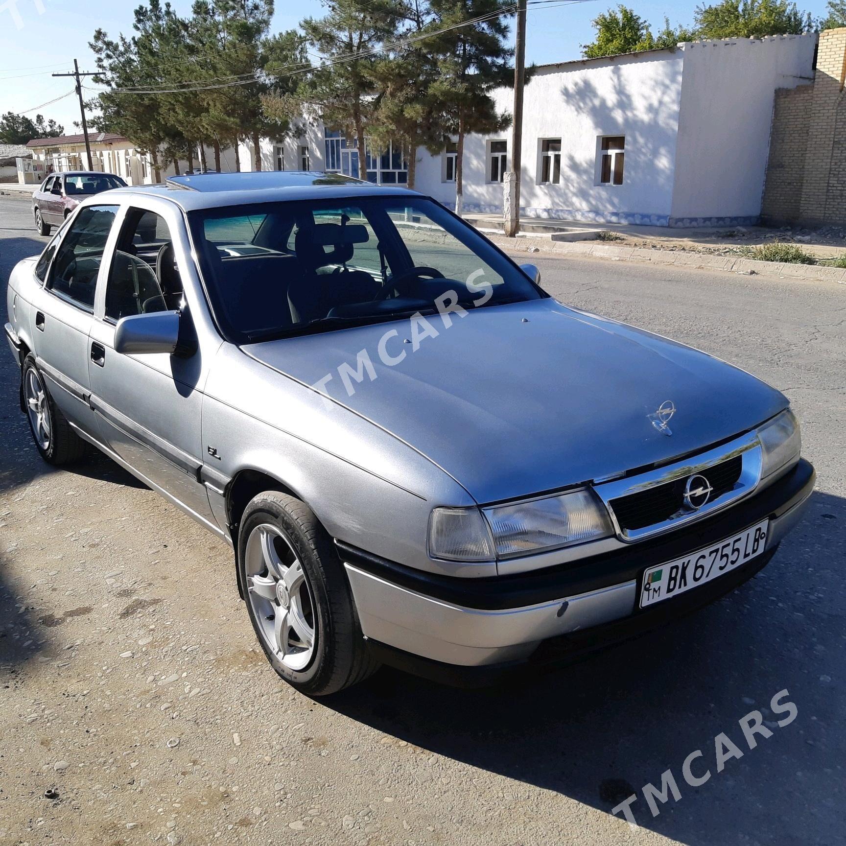 Opel Vectra 1993 - 40 000 TMT - Dänew - img 4