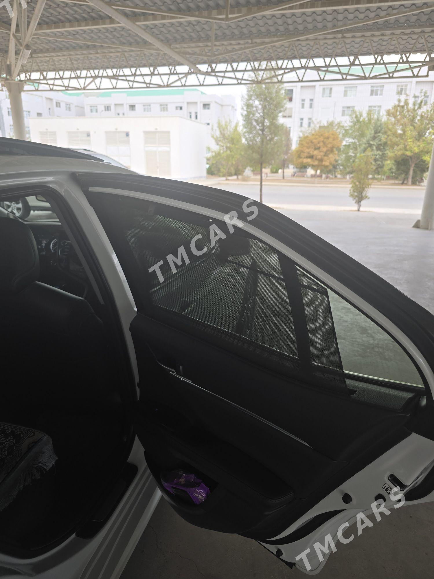 Toyota Camry 2019 - 540 000 TMT - Гуртли - img 6