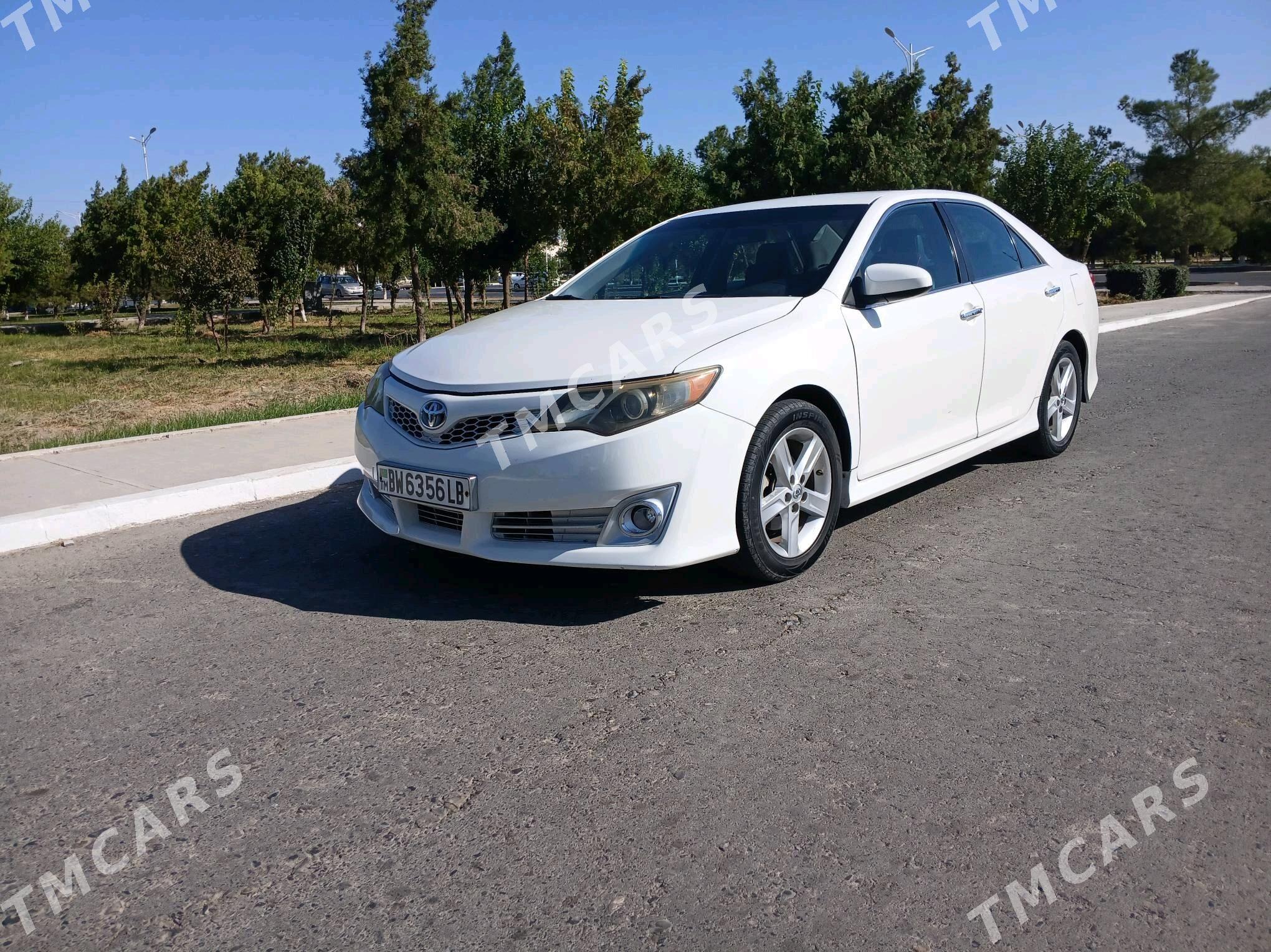 Toyota Camry 2013 - 225 000 TMT - Туркменабат - img 4