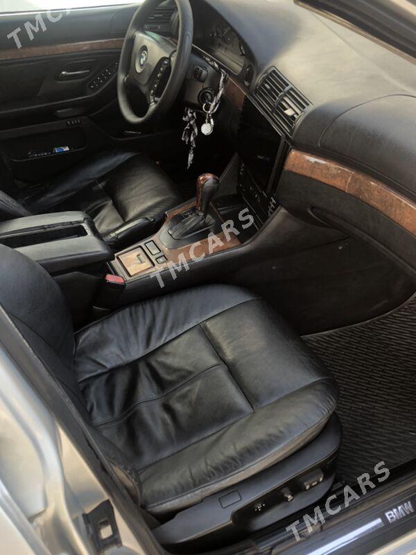 BMW 530 2002 - 128 000 TMT - Mary - img 7