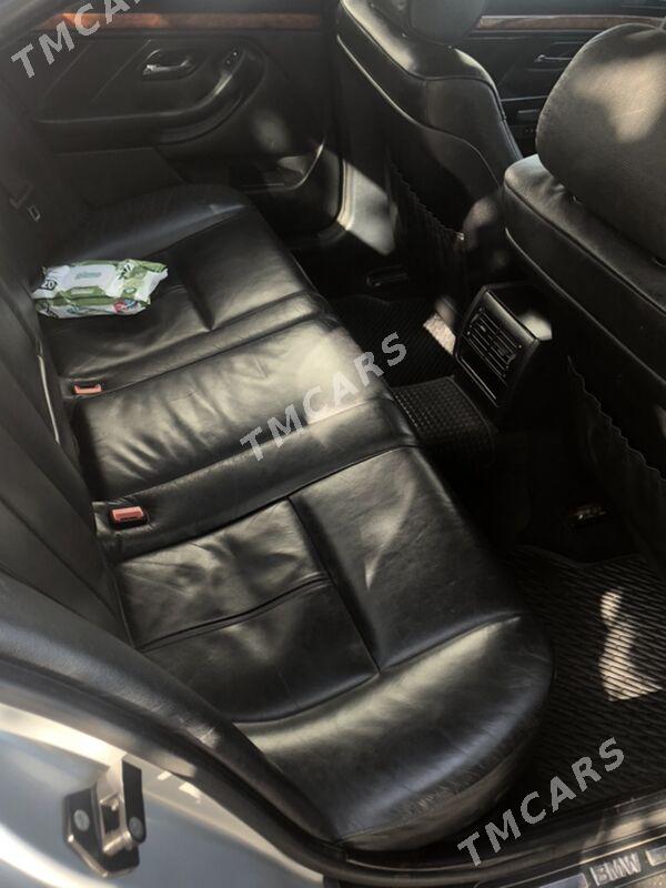 BMW 530 2002 - 128 000 TMT - Mary - img 8